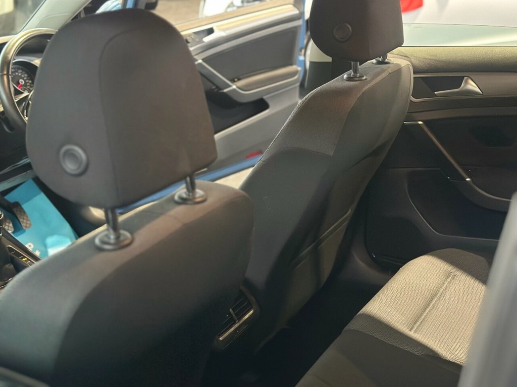 Used Volkswagen Golf 2014 for sale - 77161932: Photo 36