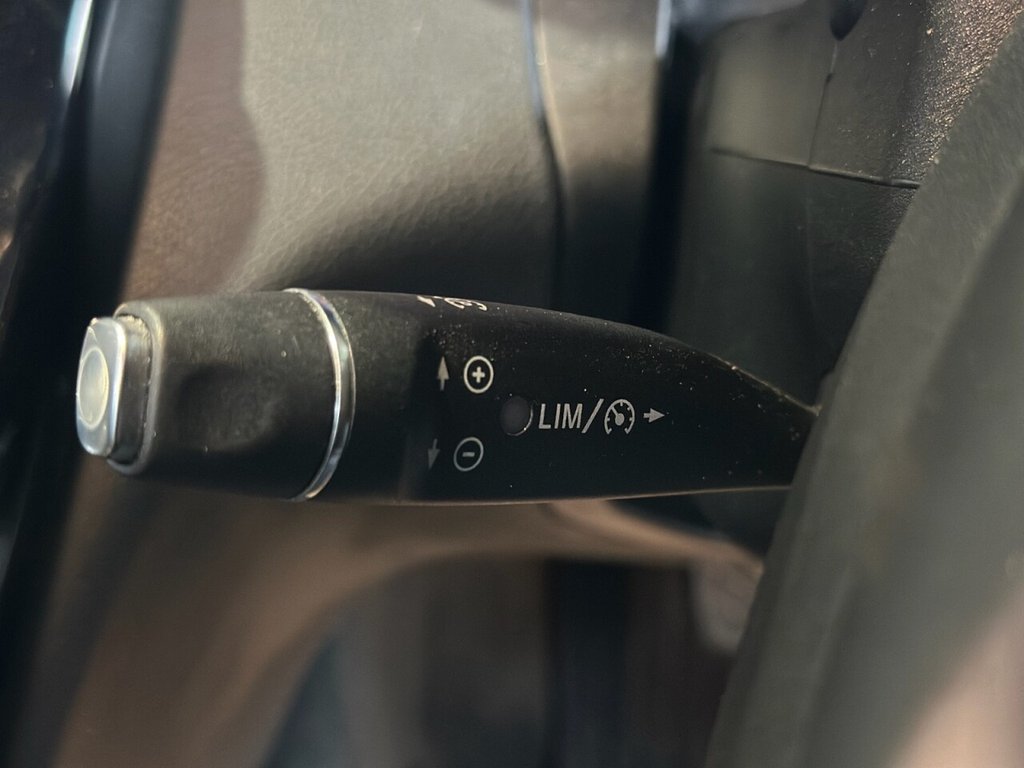 Used Mercedes-Benz C Class 2015 for sale - 76430239: Photo 32