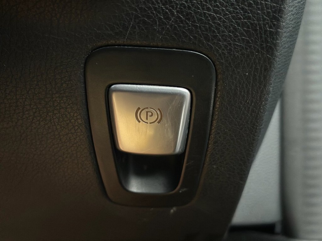 Used Mercedes-Benz C Class 2015 for sale - 76430239: Photo 38