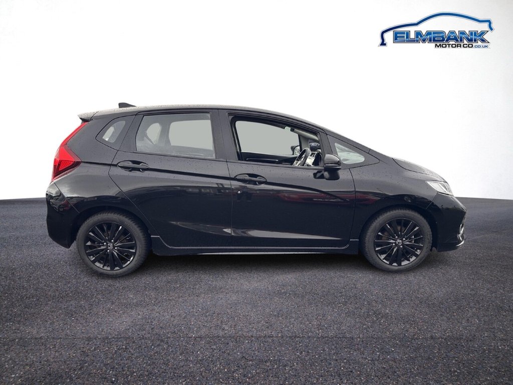 Used Honda Jazz 2019 for sale - 76454781: Photo 2