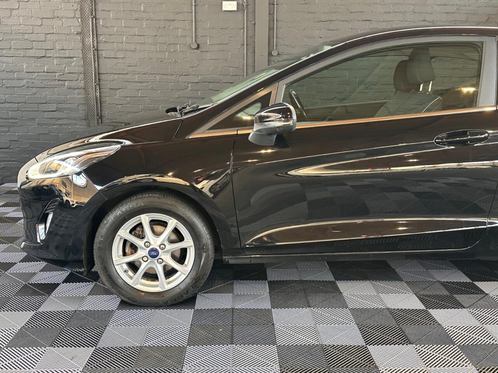 Used Ford Fiesta 2017 for sale - 77572279: Photo 6
