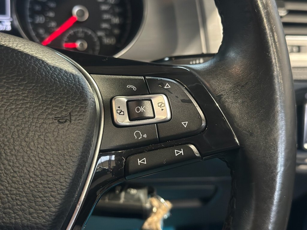 Used Volkswagen Golf 2014 for sale - 77020436: Photo 27