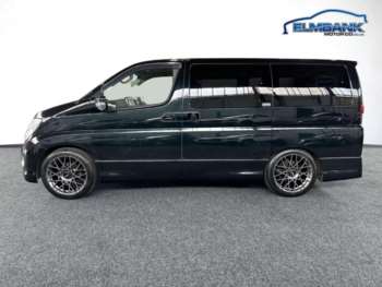 Used Nissan Elgrand 2021 for sale - 75335403: Photo