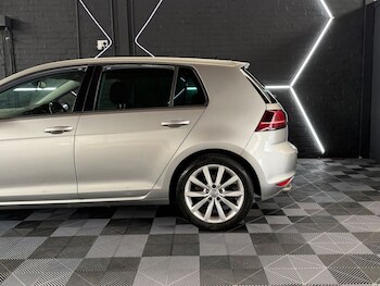 Used Volkswagen Golf 2014 for sale - 78474685: Photo
