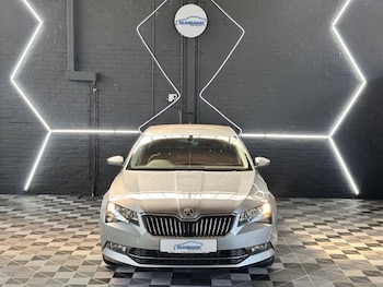 Used Skoda Superb 2018 for sale - 79154851: Photo