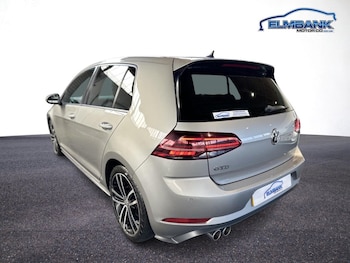 Used Volkswagen Golf 2017 for sale - 75473580: Photo