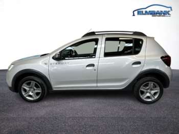 Used Dacia Sandero Stepway 2017 for sale - 74639116: Photo