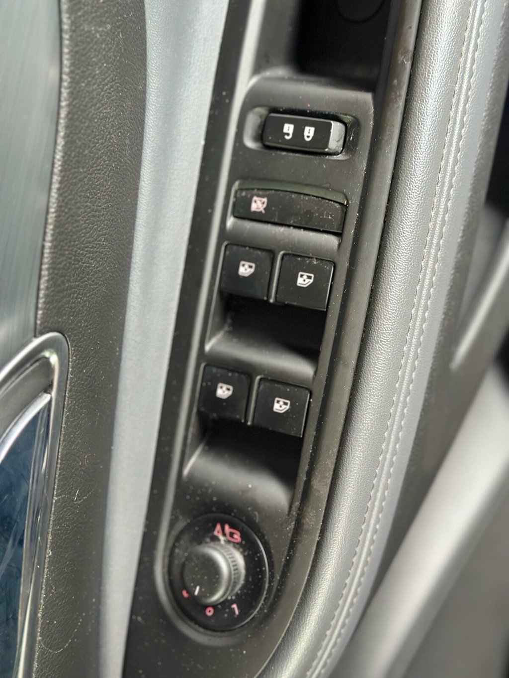 Used Vauxhall Mokka 2015 for sale - 76745029: Photo 32