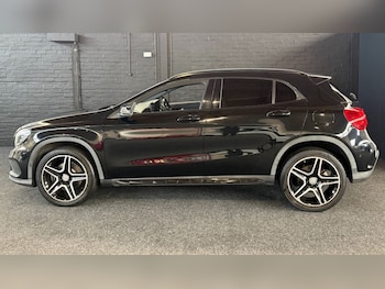 Used Mercedes-Benz GLA 2015 for sale - 77171884: Photo