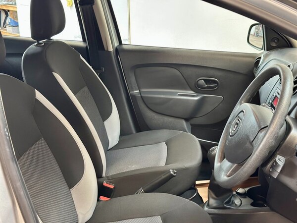 Used Dacia Sandero 2016 for sale - 75347068: Photo 26