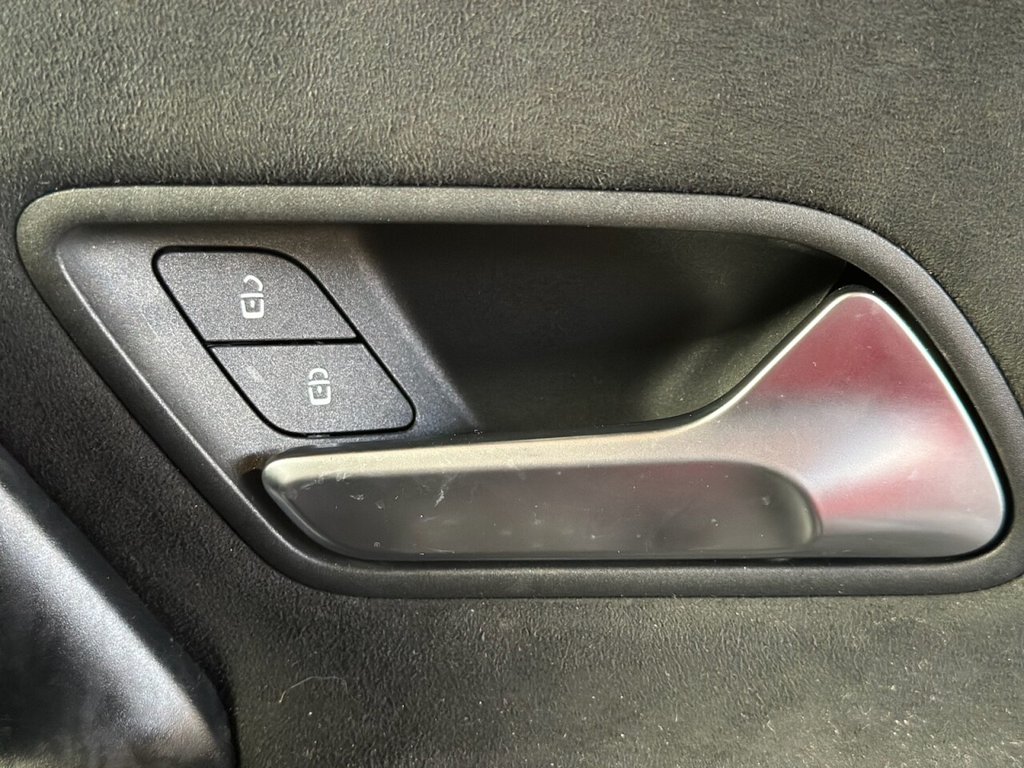 Used Mercedes-Benz A-Class 2019 for sale - 76784197: Photo 32