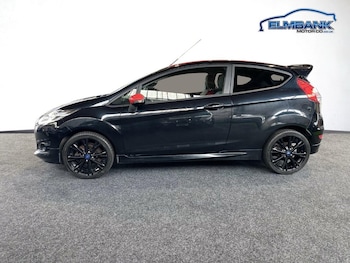 Used Ford Fiesta 2016 for sale - 75671701: Photo