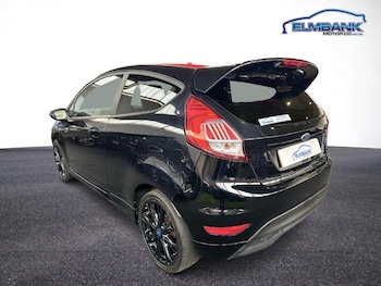 Used Ford Fiesta 2016 for sale - 75671701: Photo