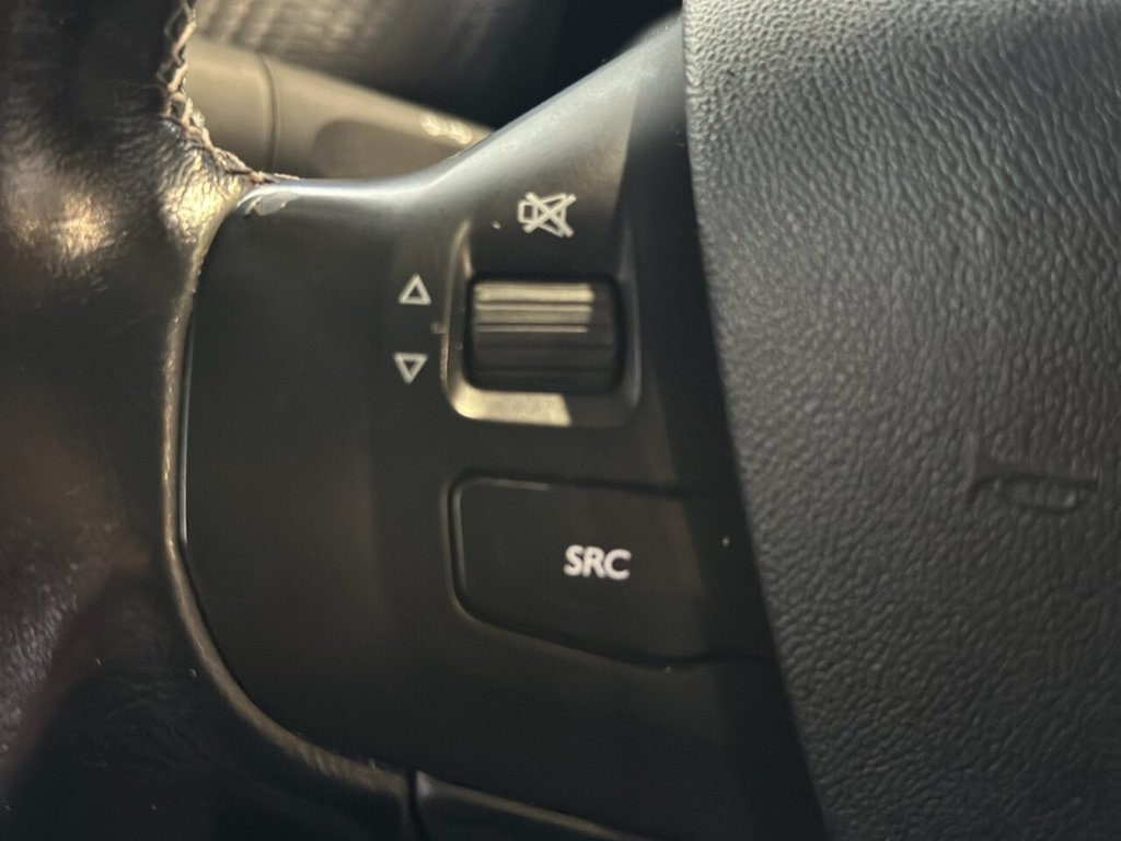 Used Peugeot 2008 2018 for sale - 76582741: Photo 32