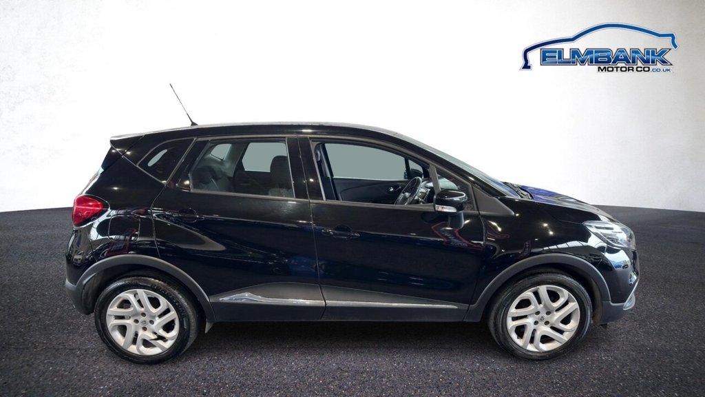 Used Renault Captur 2016 for sale - 76900471: Photo 3