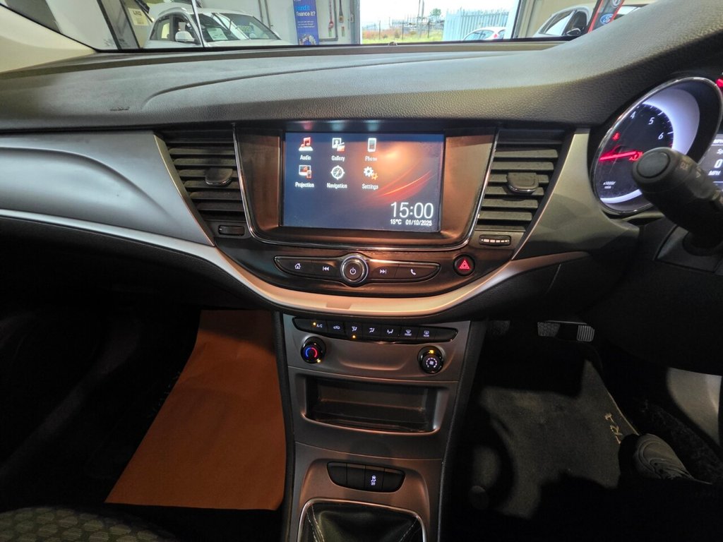 Used Vauxhall Astra 2018 for sale - 76520426: Photo 22