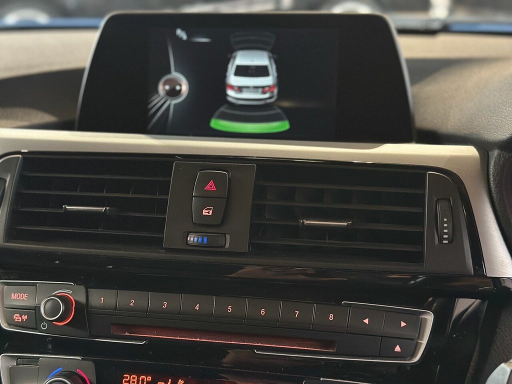 Used BMW 3 Series 2017 for sale - 77342011: Photo 34