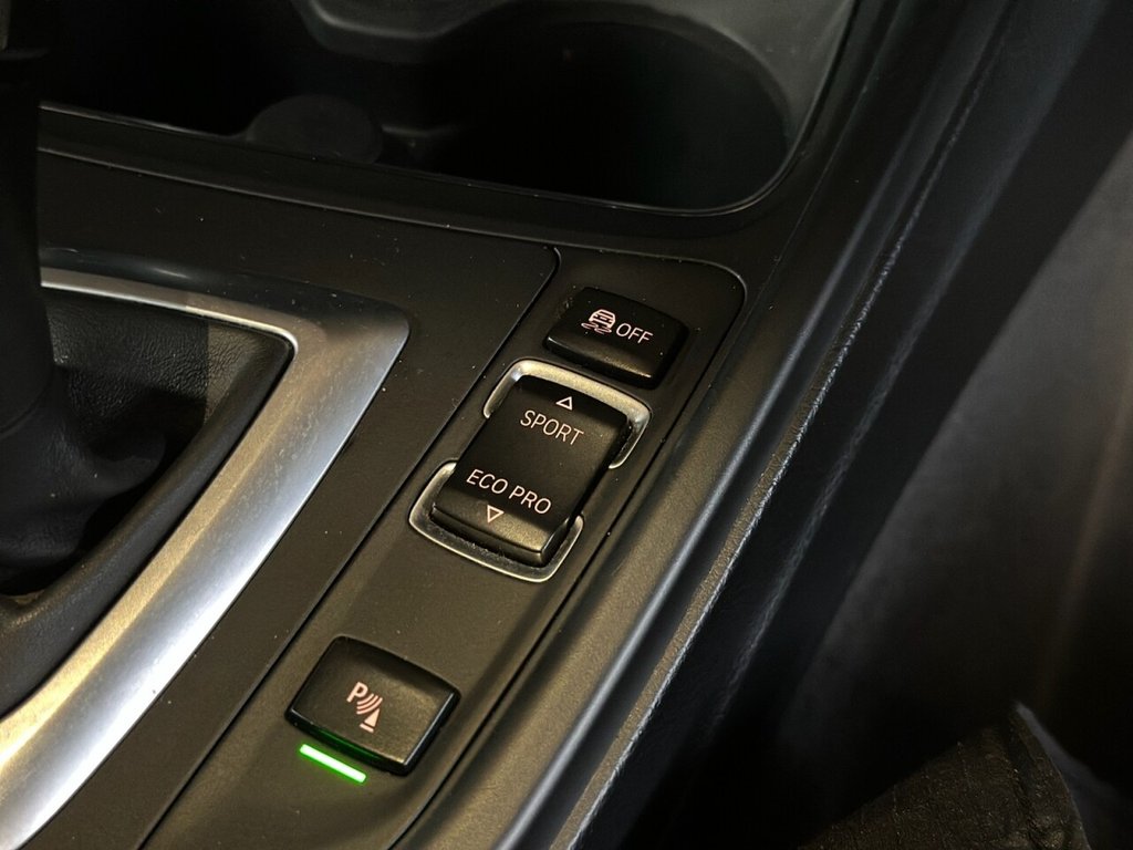 Used BMW 3 Series 2017 for sale - 77342011: Photo 38