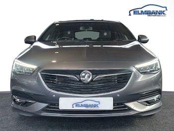 Used Vauxhall Insignia 2018 for sale - 75572910: Photo