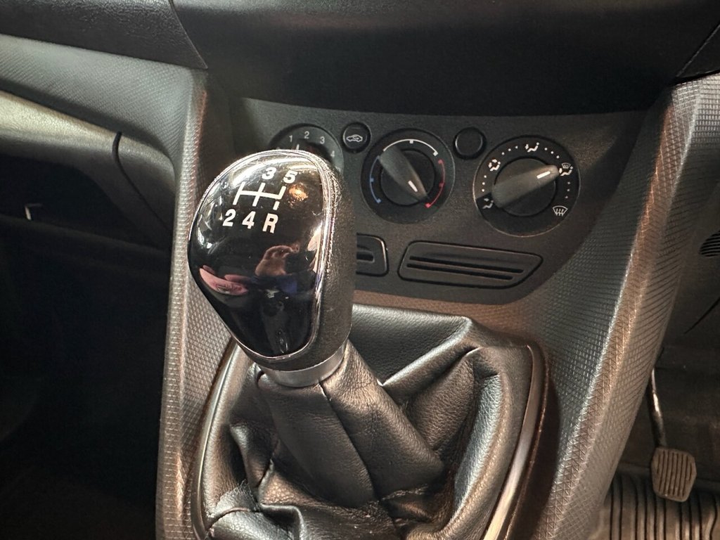Used Ford Transit Connect 2014 for sale - 76745092: Photo 13