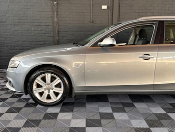 Used Audi A4 Avant 2010 for sale - 78069286: Photo