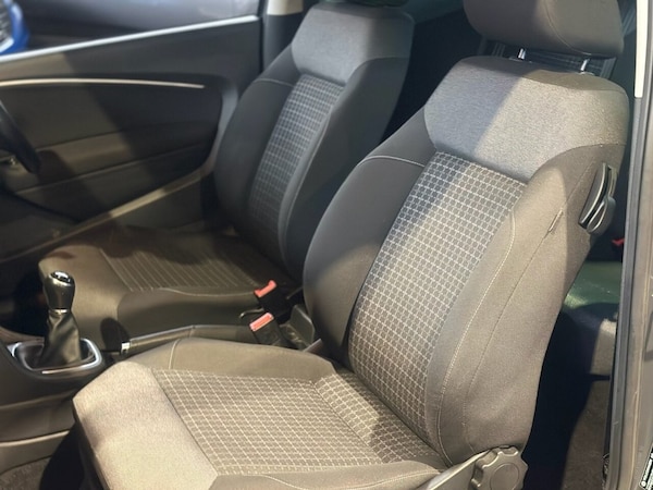 Used Volkswagen Polo 2017 for sale - 76223499: Photo 32