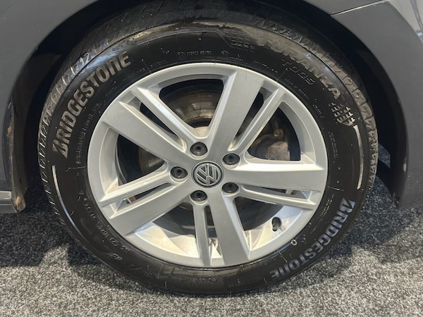 Used Volkswagen Polo 2017 for sale - 76223499: Photo 40