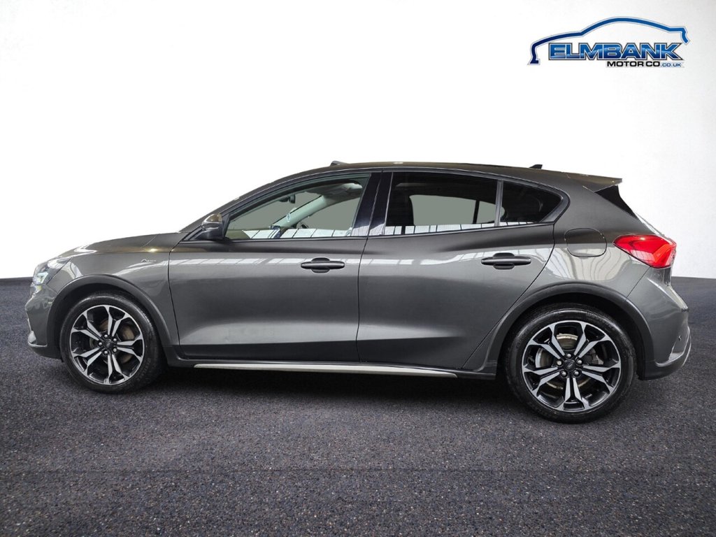 Used Ford Focus 2021 for sale - 76038712: Photo 11