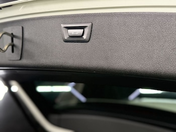 Used BMW 3 Series 2016 for sale - 78702178: Photo