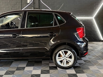 Used Volkswagen Polo 2017 for sale - 79289163: Photo