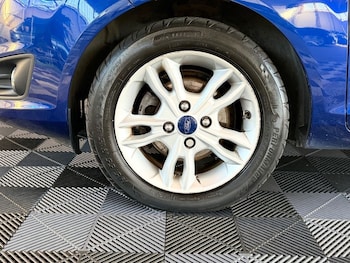 Used Ford Fiesta 2015 for sale - 78349615: Photo
