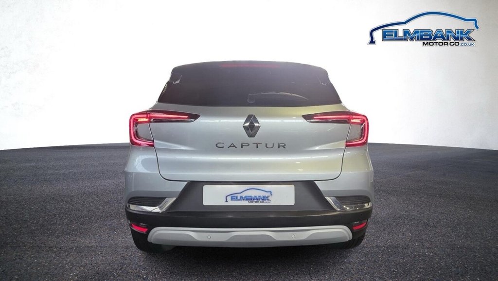 Used Renault Captur 2021 for sale - 76367793: Photo 12