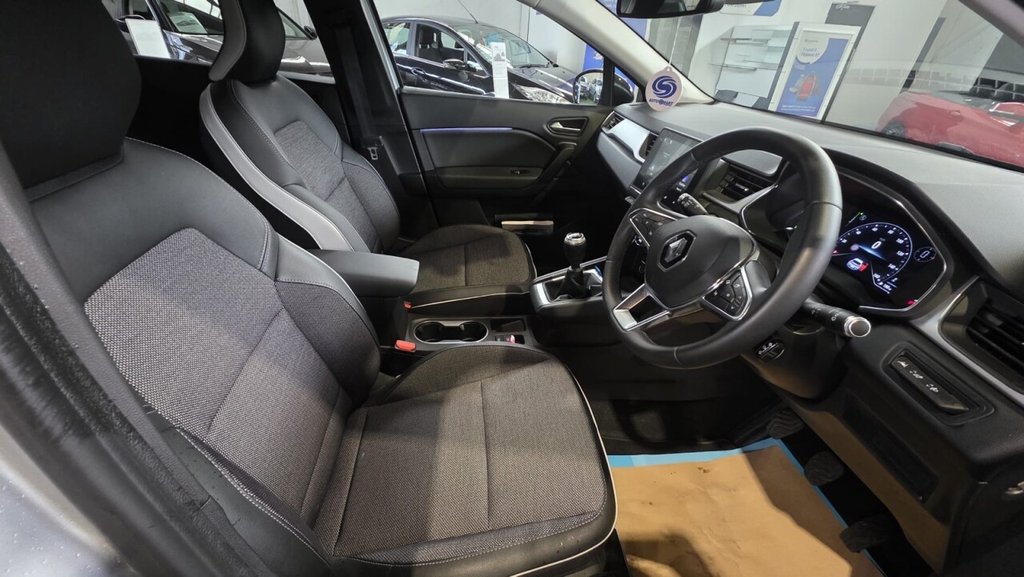 Used Renault Captur 2021 for sale - 76367793: Photo 36