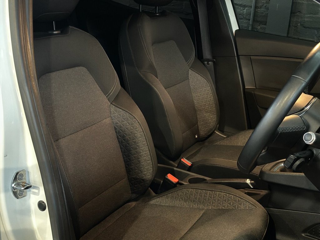 Used Renault Clio 2021 for sale - 77328094: Photo 23