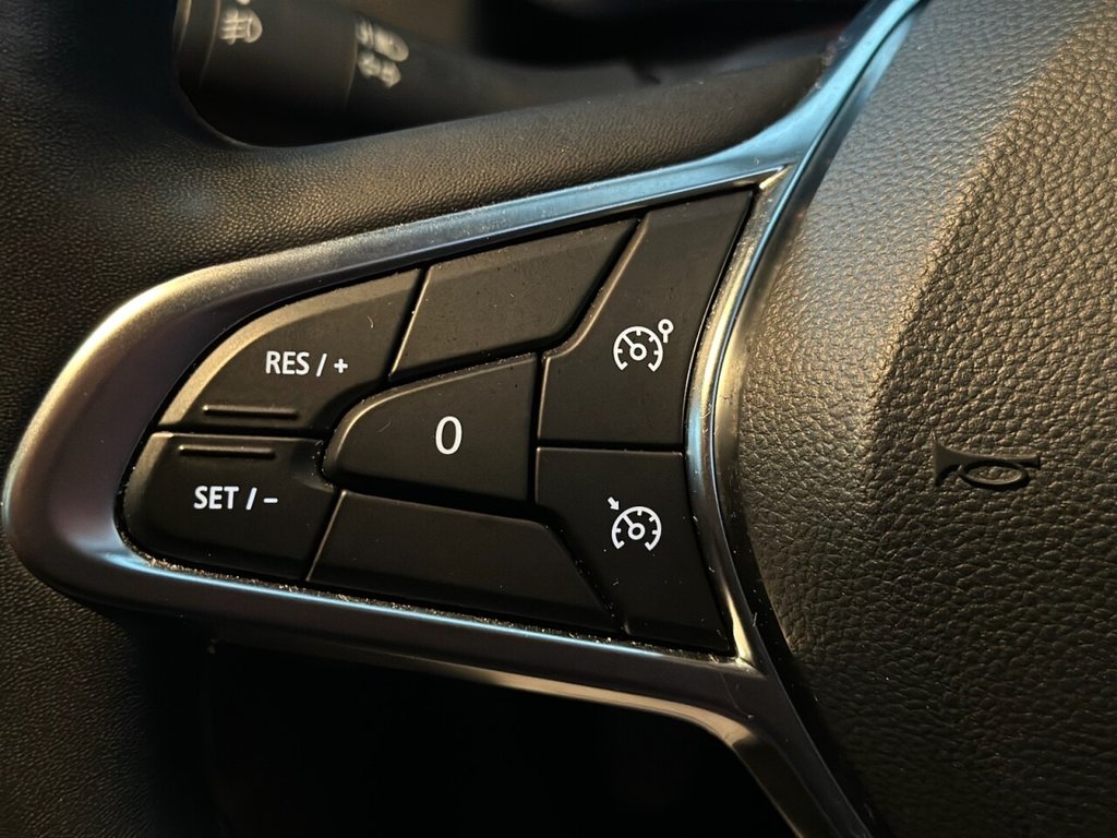 Used Renault Clio 2021 for sale - 77328094: Photo 30