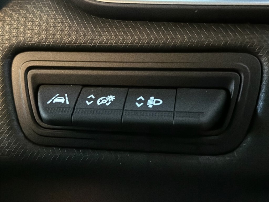 Used Renault Clio 2021 for sale - 77328094: Photo 39