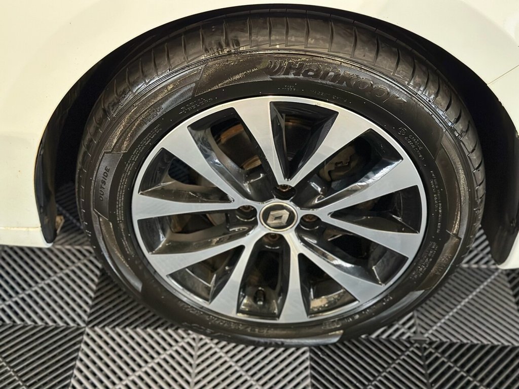 Used Renault Clio 2021 for sale - 77328094: Photo 42