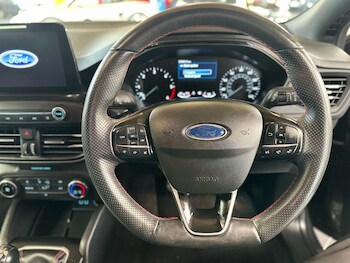 Used Ford Focus 2021 for sale - 78645581: Photo