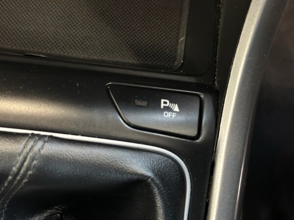 Used Hyundai i30 2015 for sale - 74783846: Photo 35