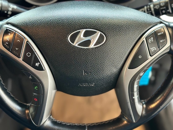 Used Hyundai i30 2015 for sale - 74783846: Photo 41