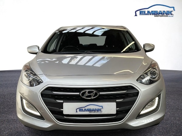 Used Hyundai i30 2015 for sale - 74783846: Photo 4