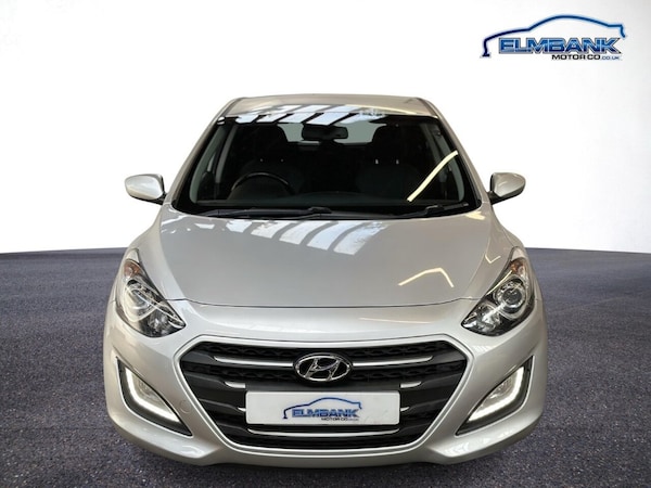 Used Hyundai i30 2015 for sale - 74783846: Photo 6