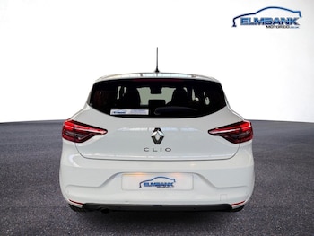 Used Renault Clio 2021 for sale - 75410847: Photo