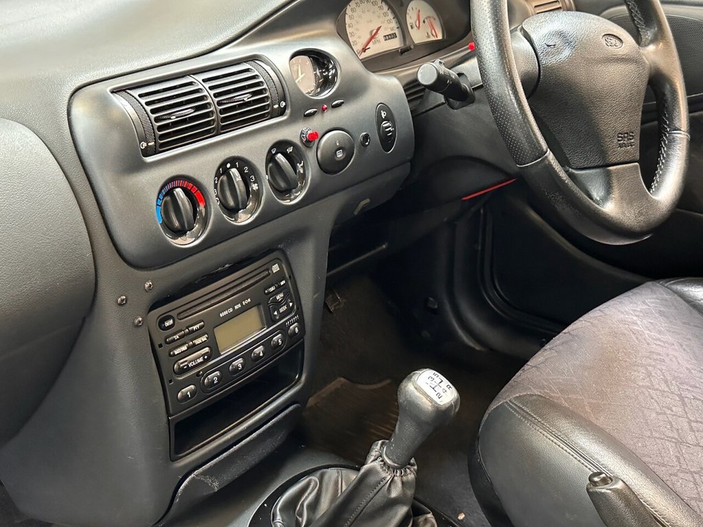 Used Ford Escort 1998 for sale - 76395957: Photo 26
