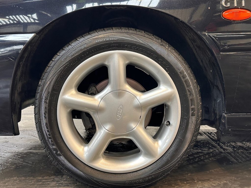 Used Ford Escort 1998 for sale - 76395957: Photo 31