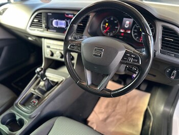 Used SEAT Leon 2019 for sale - 78017512: Photo