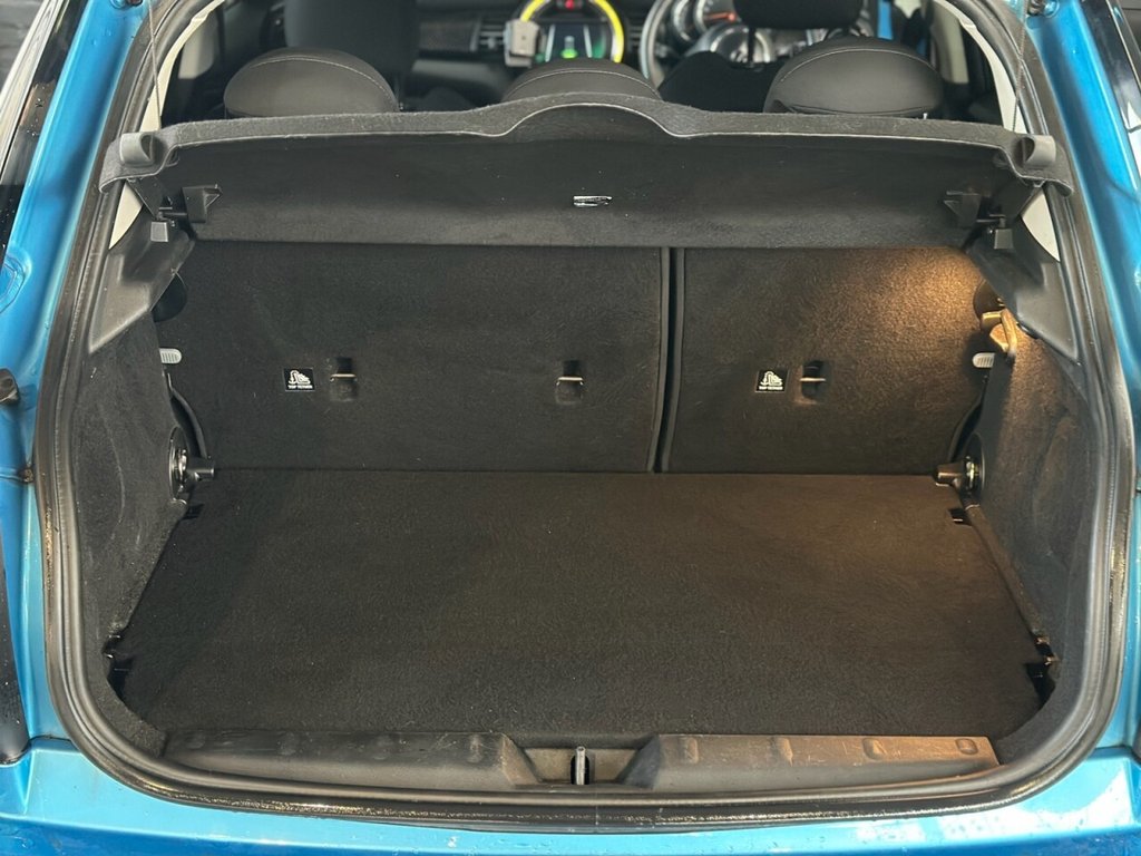 Used MINI Hatch 2019 for sale - 77250653: Photo 21