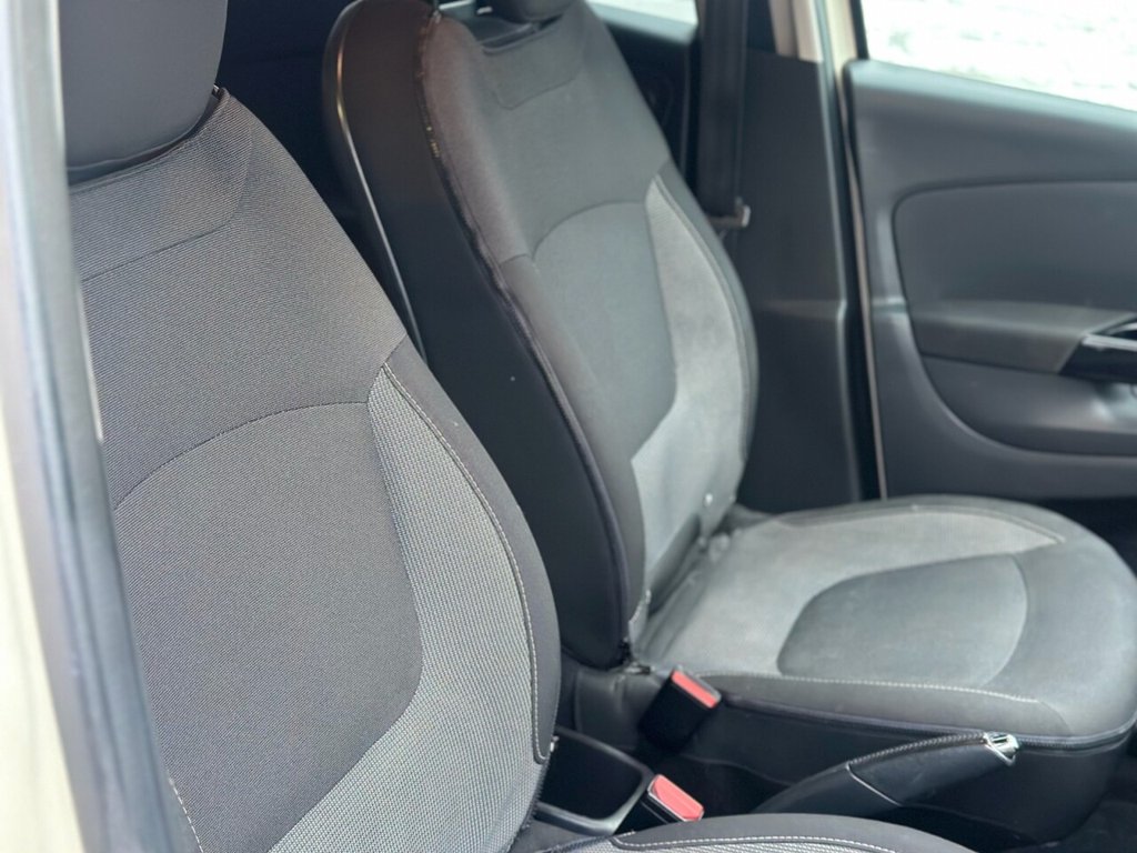 Used Renault Captur 2015 for sale - 77384175: Photo 24