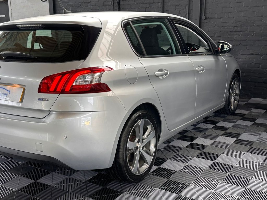 Used Peugeot 308 2016 for sale - 78145127: Photo 19
