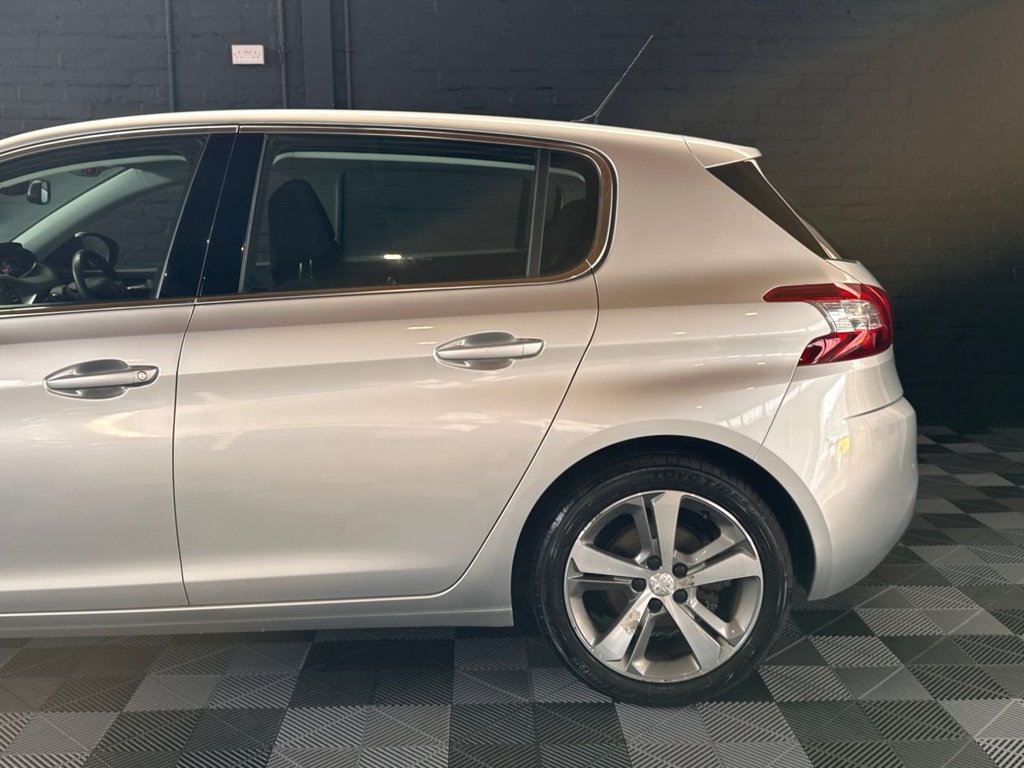 Used Peugeot 308 2016 for sale - 78145127: Photo 32